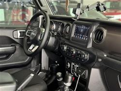 جيب جلاديتور